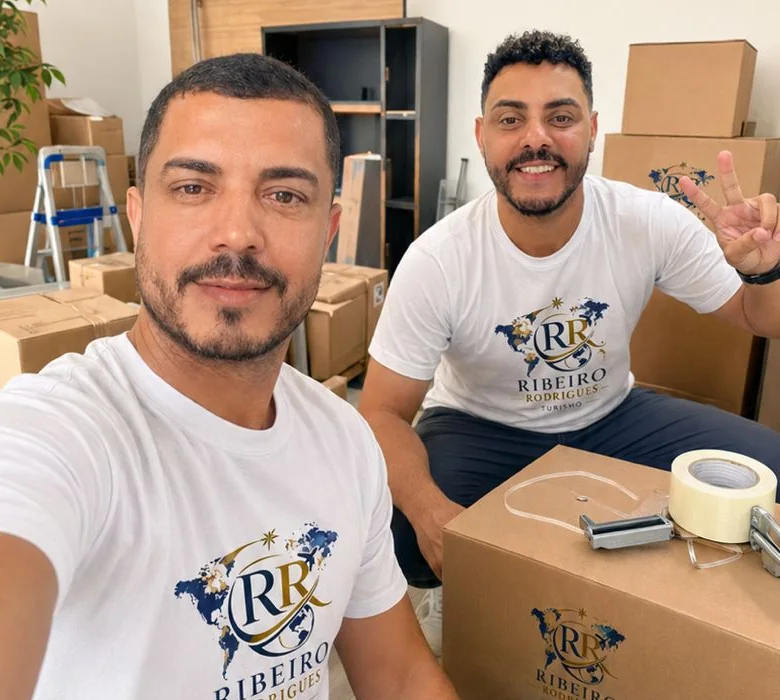 Equipe Ribeiro Rodrigues Turismo em um momento real da empresa